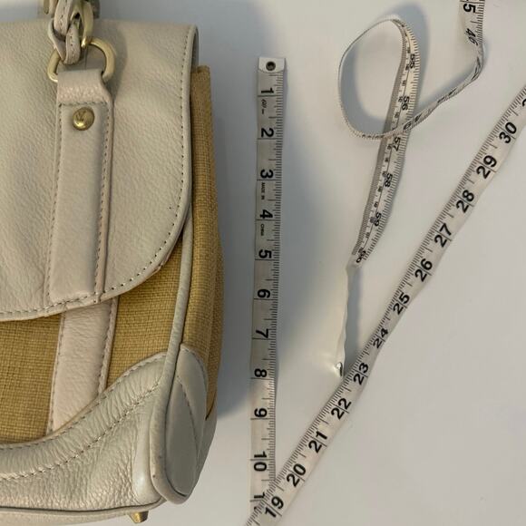 Vince Camuto Bold Gold Medallion cream pebble leather/rattan - Picture 12 of 12